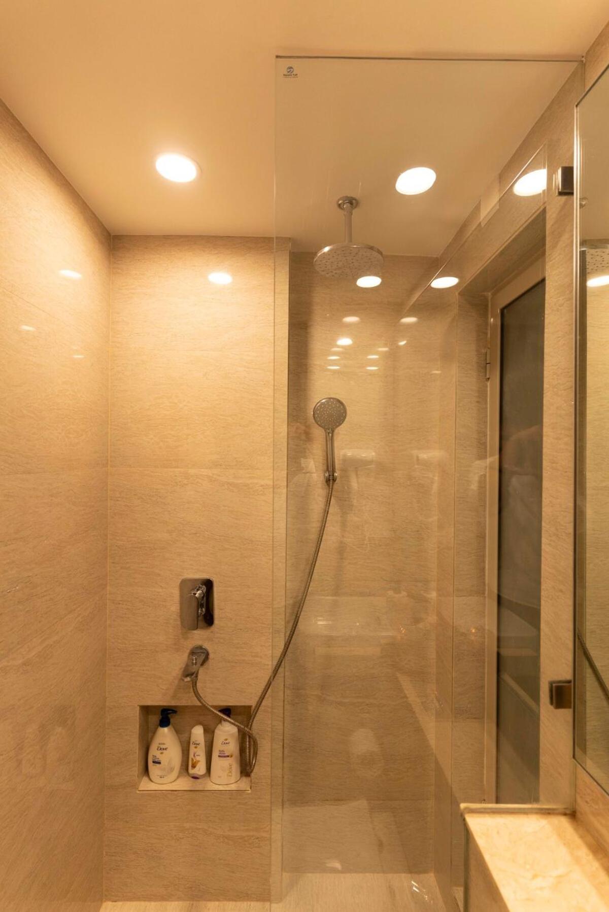 Graceful, Vivid 1bhk In Hiranandani Powai Apartament